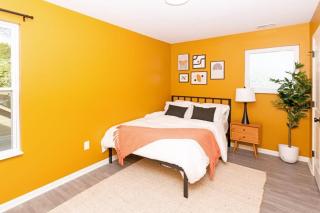 2 Homes in 1 2 SPAs Sleeps 16 Near Downtown - 2