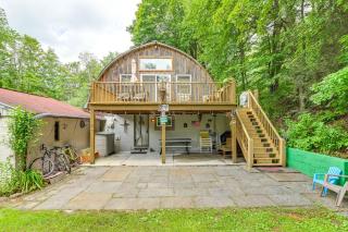 Hike and Fish Delaware River Cabin with Views - 7