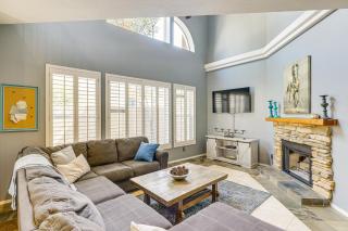 Hike and Golf! Townhouse with Resort Perks in PHX - 8