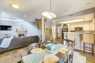 Hike and Golf! Townhouse with Resort Perks in PHX - 3