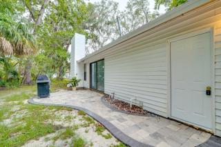 Swim and Hike Crystal River Retreat with Yard! - Crystal River - 8