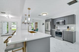 Swim and Hike Crystal River Retreat with Yard! - Crystal River - 6