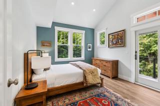 Coyote Cottage by Seabrook Hospitality - 3