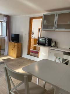 Erdgeschosswohnung mit separatem Eingang - Straßberg - 8