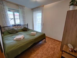 zentrale aber ruhige Ferienwohnung - - 0