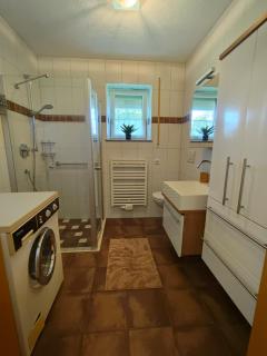 zentrale aber ruhige Ferienwohnung - - 6