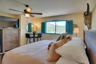 Mtn Views and Resort-Style Perks Starr Pass Studio - 3
