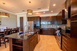 5 BEDROOM BEACHFRONT CONDO - 3rd Floor - 4