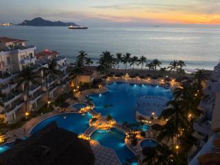 Villa Elegance Blue - Manzanillo - 0