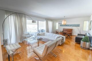 Luxury Apt With Pool Two Steps From Kavouri Beach - 0