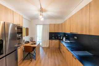 Luxury Apt With Pool Two Steps From Kavouri Beach - Athens - 4