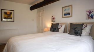 The Old Farmhouse, Yealand Redmayne, near Carnforth - Beetham - 4