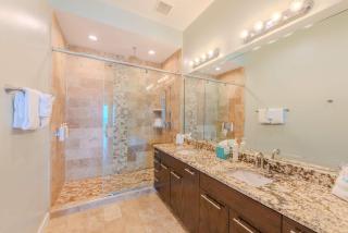 Beachfront 3 Bedroom Condo - 2