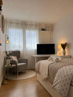 Jolie Chambre Confortable - 4