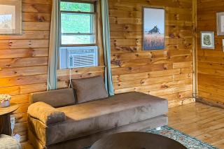 Whispering Pines Retreat - 1
