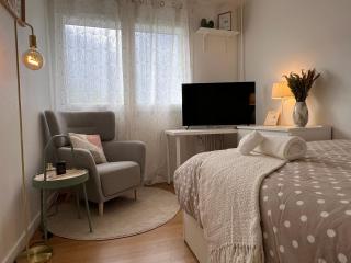 Jolie Chambre Confortable - 3