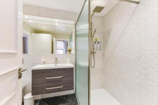2 bed room flat near Westfield, West London - Londra - 7
