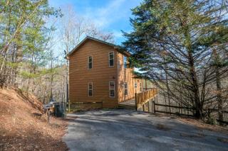 Happy Daze in the Valley By Colonial Properties - Sevierville - 7