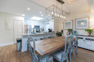 618 Queen's Grant - 5