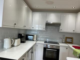 Central Worthing, seafront ,balcony flat - Worthing - 2