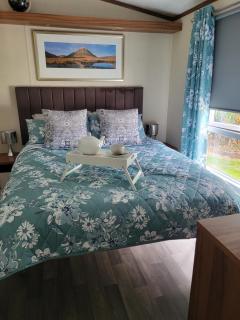 Seton Sands 2 Bedroom En-Suite Caravan with Bath - Port Seton - 0