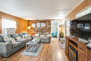 Meet Manatees! Home 3 Mi to Homosassa Wildlife SP - 6