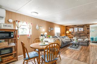 Meet Manatees! Home 3 Mi to Homosassa Wildlife SP - 4