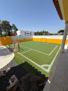 Pool, BBQ & Soccer Villa - 1