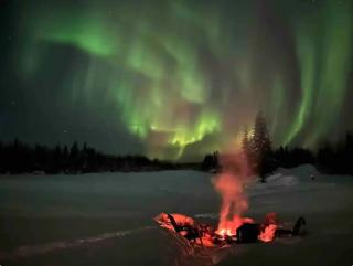 Experience Lakeside Cabin Living in North Pole, AK - 9