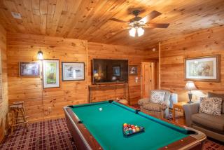 VIEWS, Fire Pit, Dogs Welcome, Fenced Yard! Close to New River Outfitters! - Sparta - 6
