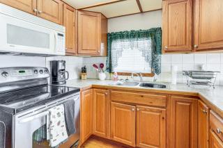 Pool, Hot Tub and Tennis Courts Yuma Home Near Dtwn - Fortuna - 2