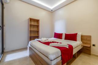 Chic 2BR Apartment Balcony wifi Only families - Marrakech - 5