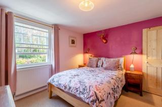 Tail End Cottage - 1
