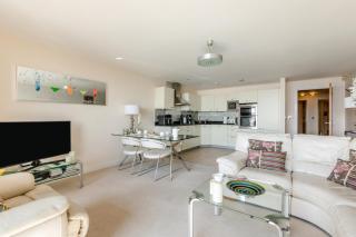 A4 Masts Tree Tops - Torquay - 3
