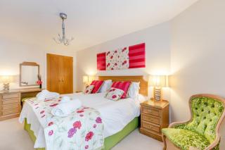 A4 Masts Tree Tops - Torquay - 2