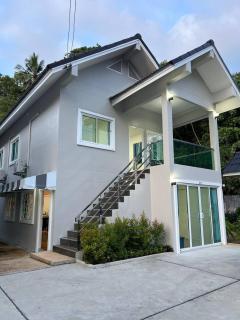 Karon Beach Villa - 0