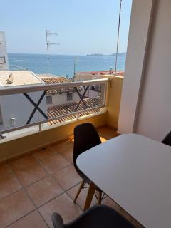 Duplex with spacious terraces and stunning sea views, right next to the beach - 1