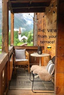 Ridiculously Amazing Views, Cool Apartment Too! - Lauterbrunnen - 0