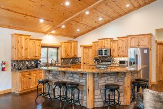 Paradise Pines by AvantStay Beautiful Big Bear Home Only 1 Mile To Snow Summit - 7