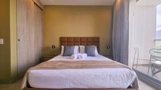Caribbean Refuge - Beach and Pool Access 10th Floor - 7