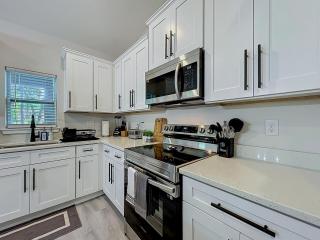 Full 3 BR 2 BA Home in Ocala Close to Key Sights - 5