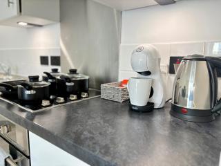 Bright 2 Bed Flat with Balconies & Views in York City Centre - York - 3