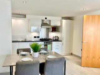 Bright 2 Bed Flat with Balconies & Views in York City Centre - York - 8