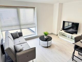 Bright 2 Bed Flat with Balconies & Views in York City Centre - York - 7