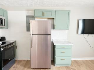 5th Street Retreat - KING 1BD-1BA Apt in Henderson - Henderson - 5
