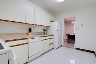 Elegant Apartment w Views at Crystal City - 8