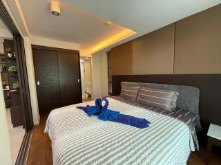 The Aristo-1-213 - 5