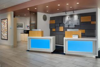Holiday Inn Express & Suites Brunswick by IHG - 2