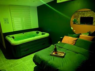 Le Cocoon Evasion Spa Jacuzzi - 0