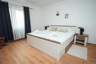 Holiday Home Lu - 1